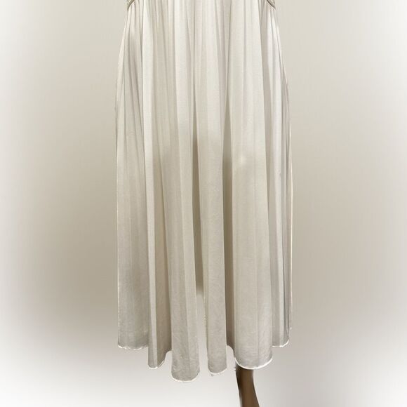 Ivy + Blu White Sleeveless V-Neck Pleated Dress SZ 8 - Picture 2 of 10